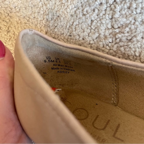 Tan loafers - Picture 4 of 4